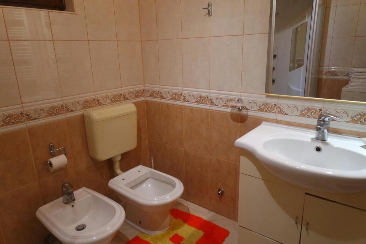 Appartement Luxury House In Heart Of Old Town Bascarsija à SJJ Extérieur photo